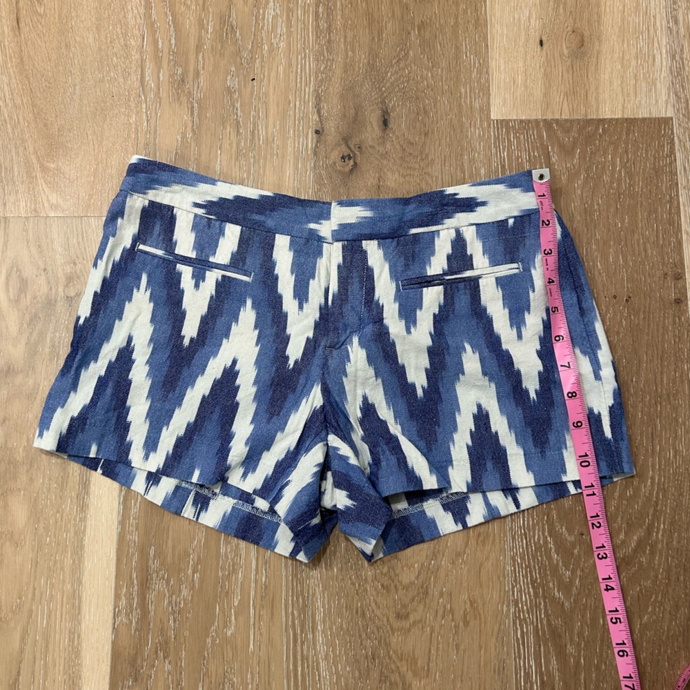 Women’s Gap Shorts in Blue and Cream Size 2 - Picture 3 of 8
